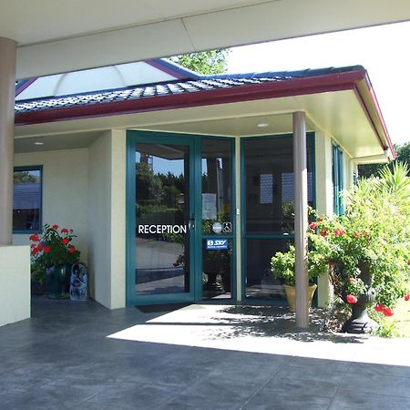 Belmont Motor Lodge Porirua Exterior foto